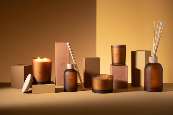 Vtwonen J-Line Geurolie + Stokjes Accords Essentiels - Ambre Intime - Oker - 550 Ml