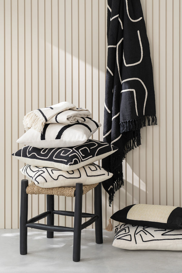 Vtwonen J-Line Plaid Strepen/Bogen - Katoen - Zwart/wit - 180 X 130 Cm