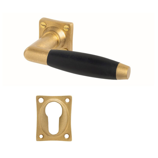 vtwonen MooideurBeslag deurklink Klassiek geveerd - messing getrommeld - cilinderrozet - vierkant