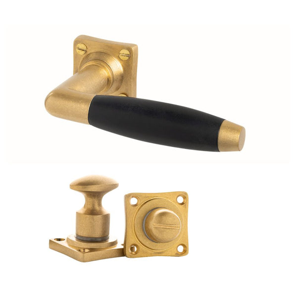 vtwonen MooideurBeslag deurklink Klassiek geveerd - messing getrommeld - wc slot - vierkant