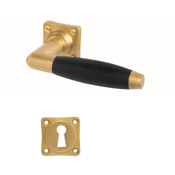 vtwonen MooideurBeslag deurklink Klassiek geveerd - messing getrommeld - sleutelrozet - vierkant