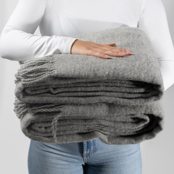 Vtwonen Rivièra Maison - Maliso Throw 180x130 - Wol - Grijs