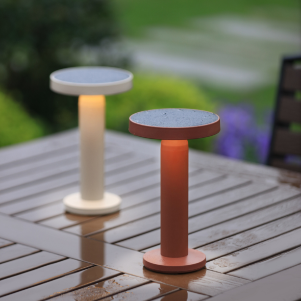 Vtwonen Tafellamp Lichtbruin Solar Voor Buiten – Oplaadbaar – Werkt Op Zonne-energie