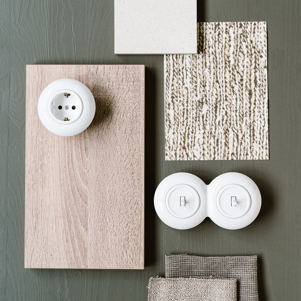 Vtwonen De Oude Schakelaar Stopcontact - Wit - Rond