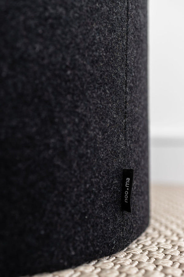 Vtwonen Noo.ma FOLK Poef - Black Tie Wool