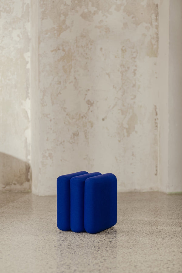 Vtwonen Noo.ma RADD Poef - Blueberry Pie