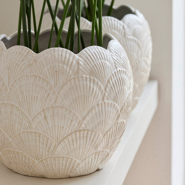 Vtwonen Rivièra Maison - Shell Planter - Keramiek - Wit