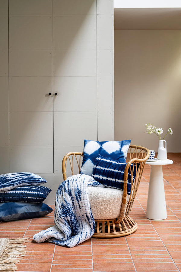 Vtwonen Vtwonen - Tie-Dye Plaid - Katoen - 130x170cm - Blauw Wit