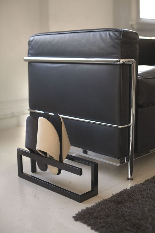 Vtwonen Yamazaki Slipperrek - Line - Zwart