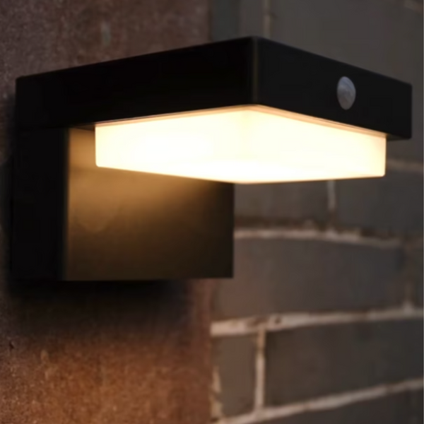 Vtwonen Wandlamp Zwart Solar Voor Buiten – Oplaadbaar – Werkt Op Zonne-energie