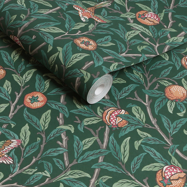 Vtwonen William Morris At Home Vliesbehang Bird & Pomegranate Deep Green