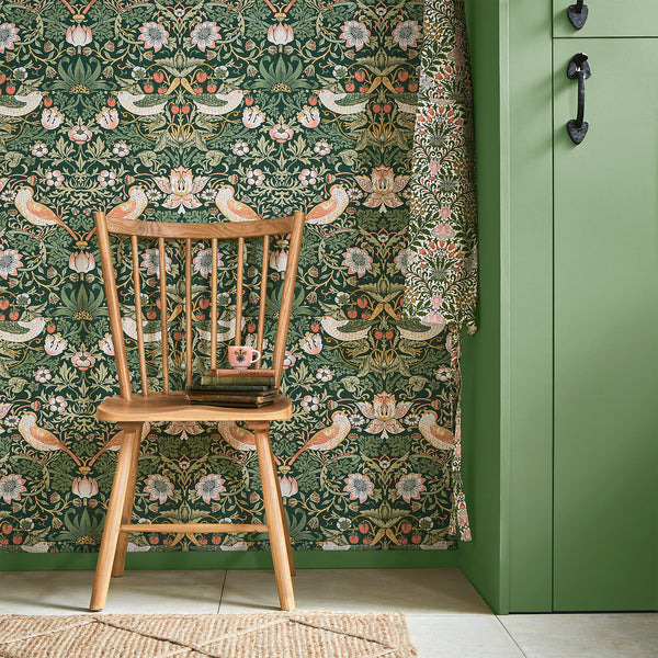 Vtwonen William Morris At Home Vliesbehang Strawberry Thief Rich Green