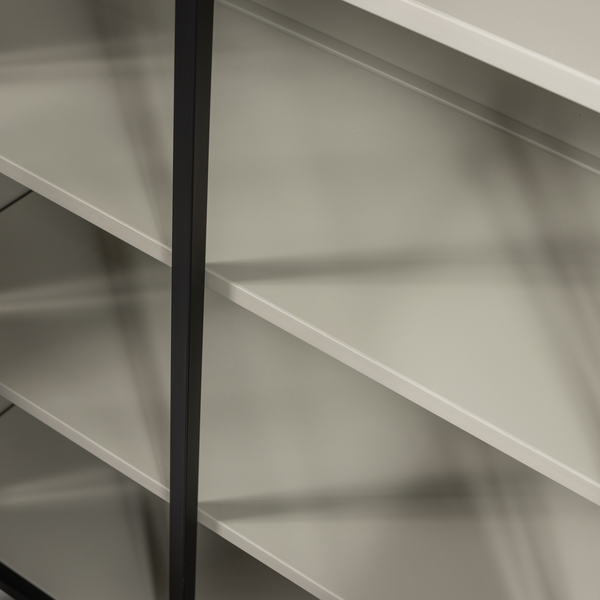 Vtwonen WOOOD 3-deurs Vitrinekast XL Exhibit - Metaal - Zwart - 200x140x44 Cm