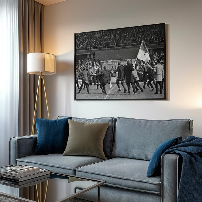 Walljar Feyenoord Supporters Op Het Veld Tegen AFC Ajax 1965