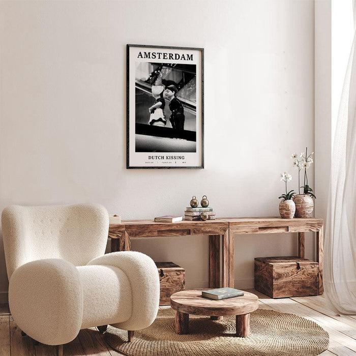 Walljar Dutch Kissing
