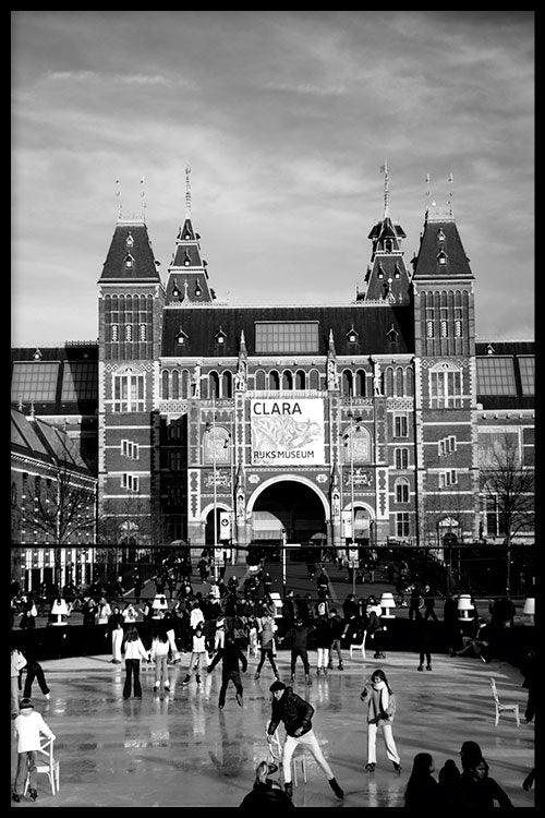 walljar Museum Skating