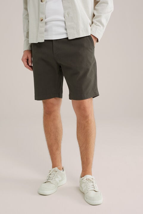 we fashion regular fit chinoshort met structuur Legergroen