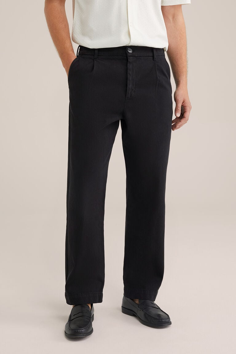 We Fashion Loose Fit Chino Met Stretch Zwart