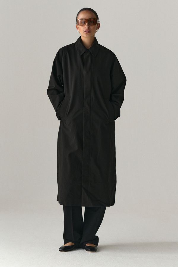 welter shelter LONG COACH GN SS25 BLACK WOMENS