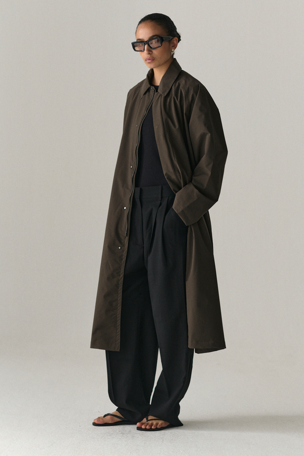 Welter Shelter LONG COACH GN SS25 CHOCOLATE WOMENS