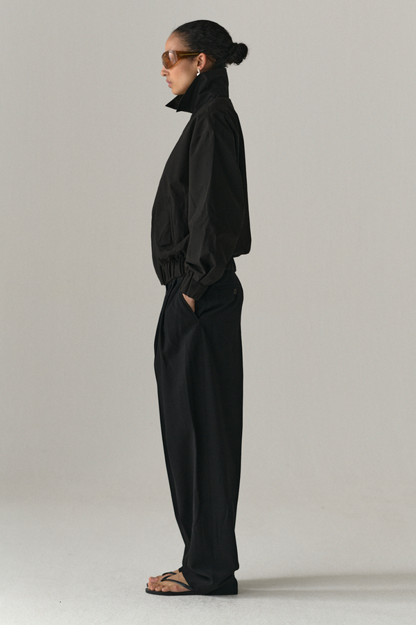 Welter Shelter PUFF PADDY SHORT GN SS25 BLACK