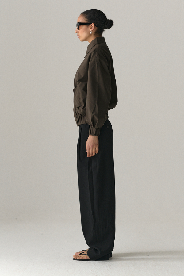 Welter Shelter PUFF PADDY SHORT GN SS25 CHOCOLATE