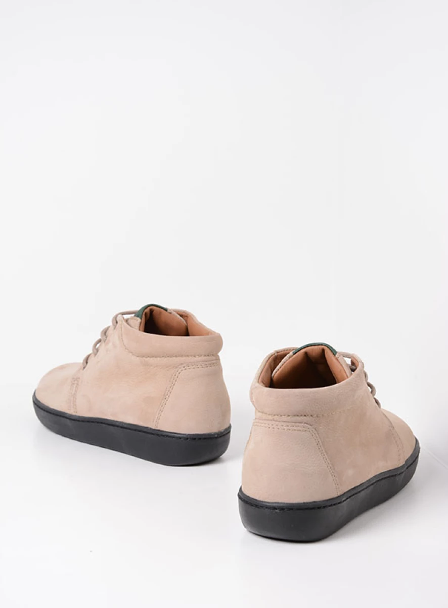 Wolky Kansas Lady XW Ruime Eigenzinnige Veterschoen