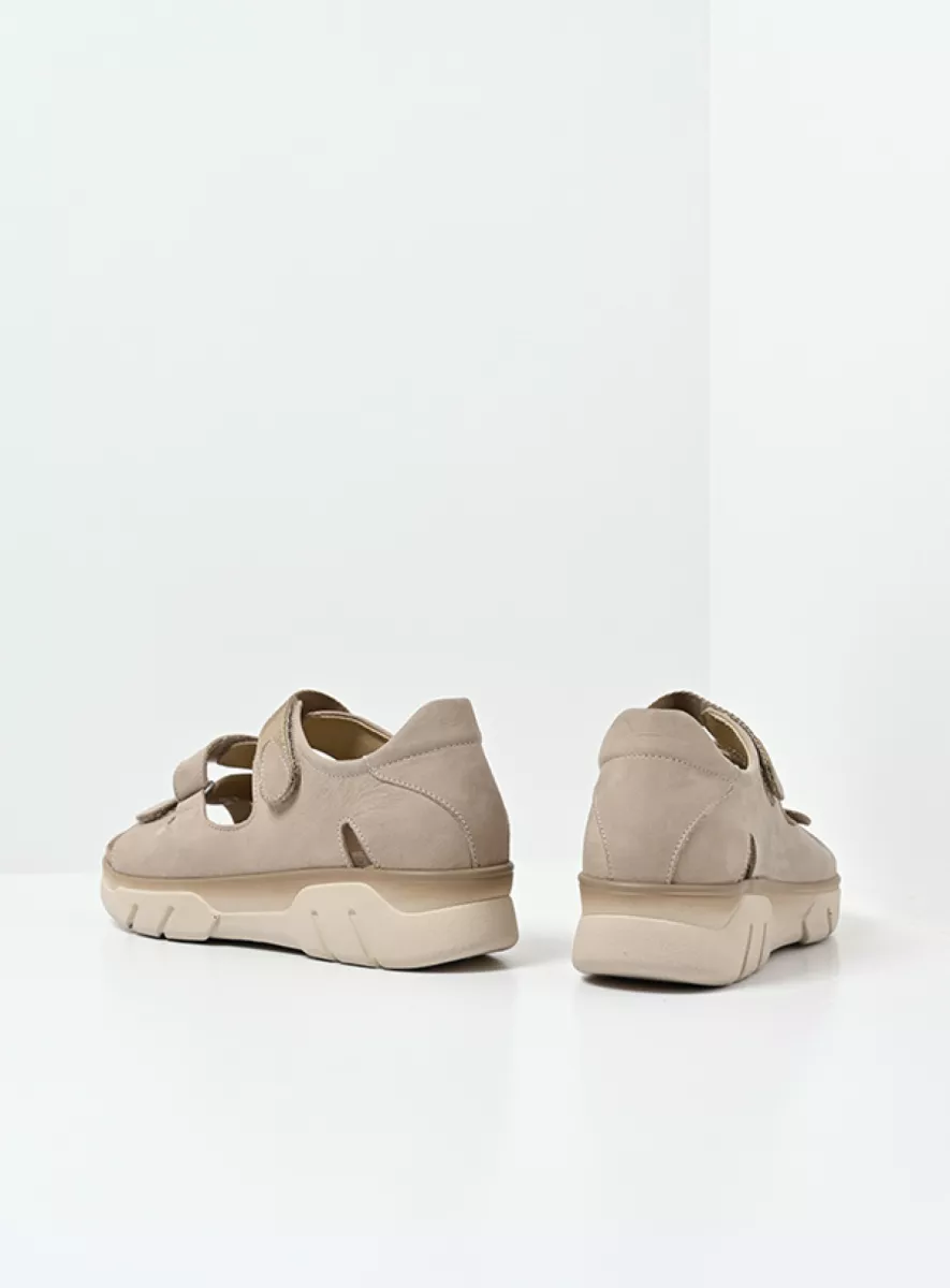 Wolky Blaze Sandaal Met Een Dichte Hiel