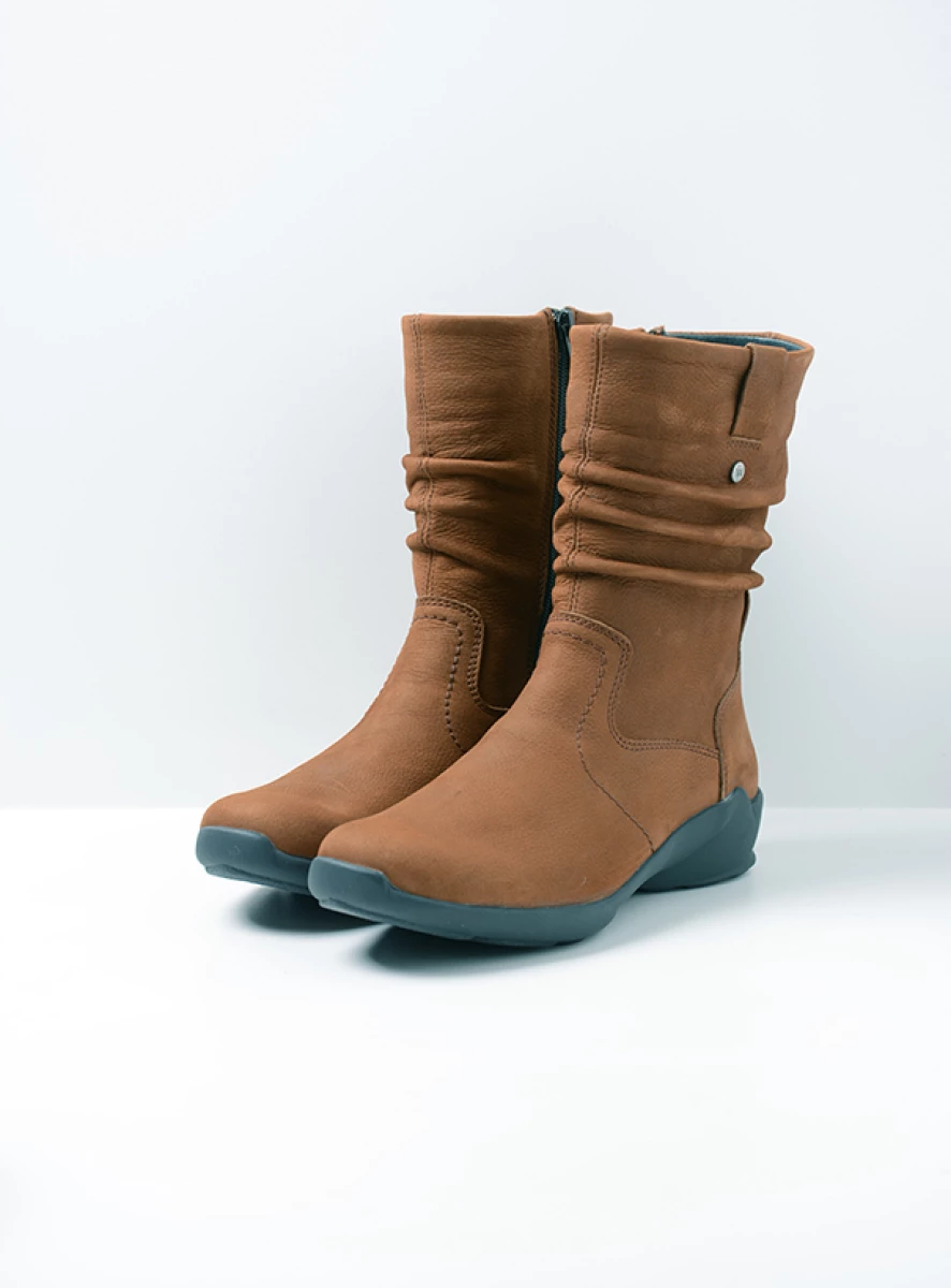 Wolky Luna Laarsje Met Geplooide Schacht