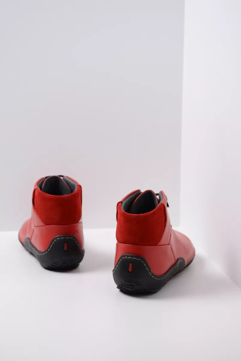 Wolky Mokola Veterschoen Met Brede Leest