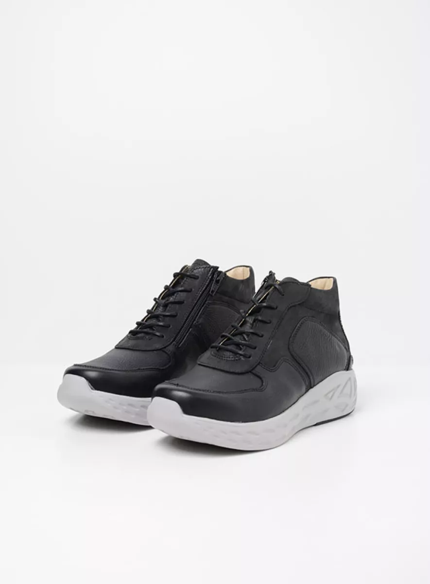 Wolky Pep S2F Enkelhoge Veterboot Met Stretch