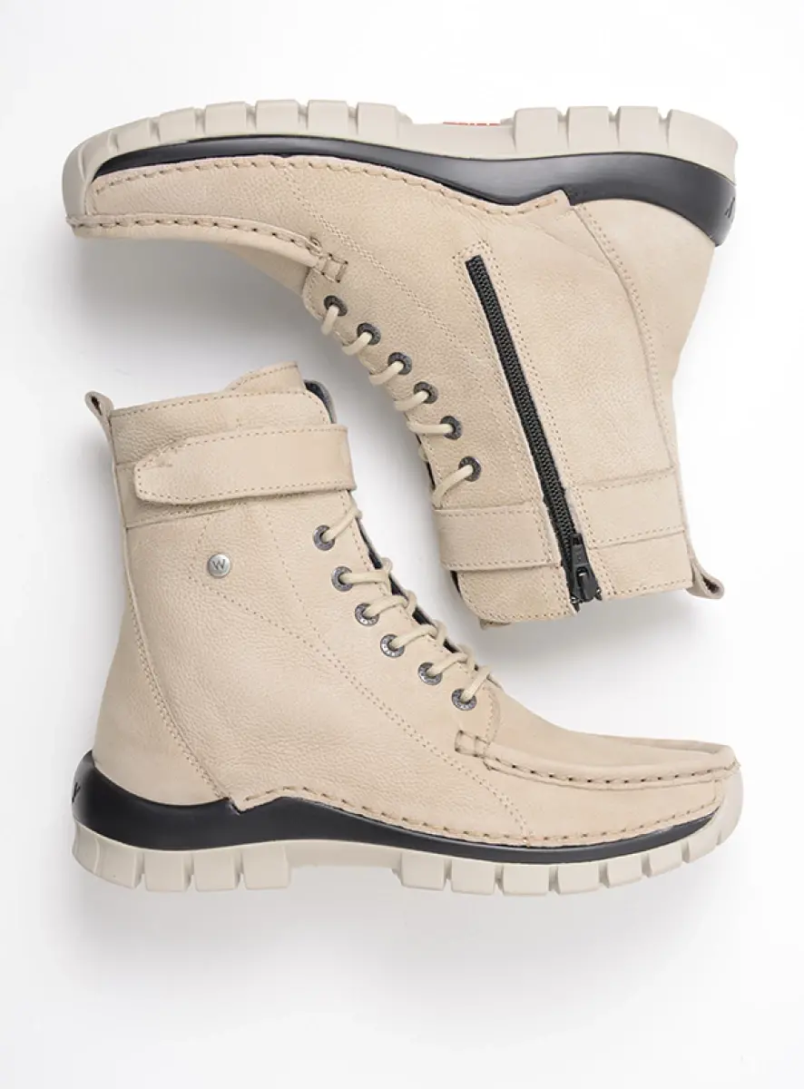 Wolky Reach Hoge Veterboot Met Eigenwijs Uiterlijk