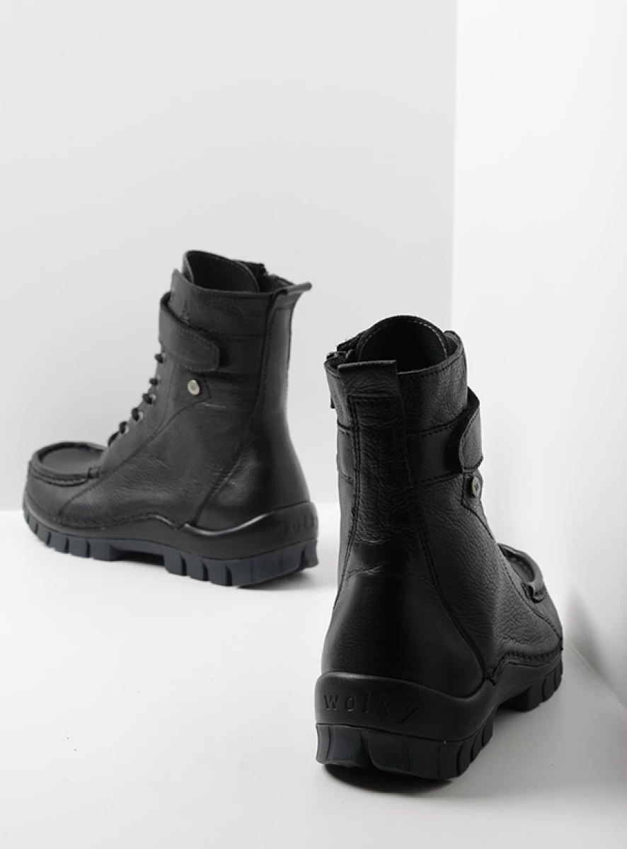 Wolky Reach Hoge Veterboot Met Eigenwijs Uiterlijk