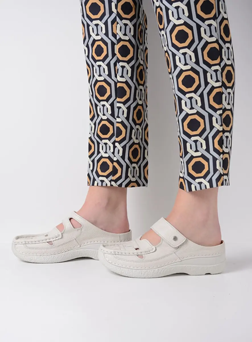 Wolky Roll Talaria Luchtige Opengewerkte Slippers