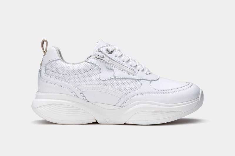 xsensible Stijlvol en sportief De schoenen met SWX-zolen bieden extra demping en zorgen voor een optimale afwikkeling van de voet. Een strak design en perfect geplaatste appliqués geven deze veelzijdig te combineren sneaker in