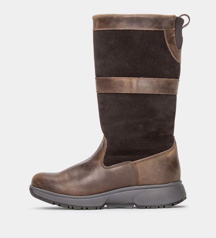 Xsensible Voor Outdoor Fans Deze Laarzen Van Hoogwaardig Vetleer En Suède Zijn Geïnspireerd Op De Hikingtrend En Zorgen Voor Draagcomfort Bij Iedere Trip Buiten De Stad. Het Geïntegreerde Dry X Waterproof-membraan Houdt Je Vo