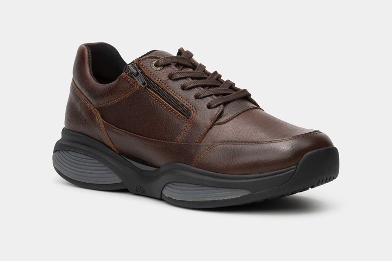 Xsensible Voor Puristen De Sneakers Met SWX-zolen Bieden Extra Demping En Zorgen Voor Een Optimale Afwikkeling Van De Voet. Het Hoogwaardige Suède Of Gladde Leer En De Zachte Kussentjes Aan De Schachtrand Creëren Het Ultieme C