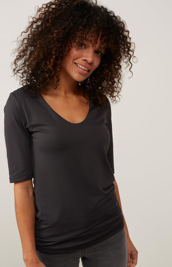 yaya Basic T-shirt met rond V-hals en halflange mouwen Pirate Black