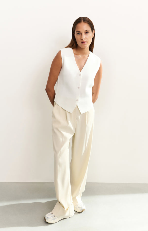 yaya Broek met plooidetails en vaste omgeslagen zoom Summer Sand