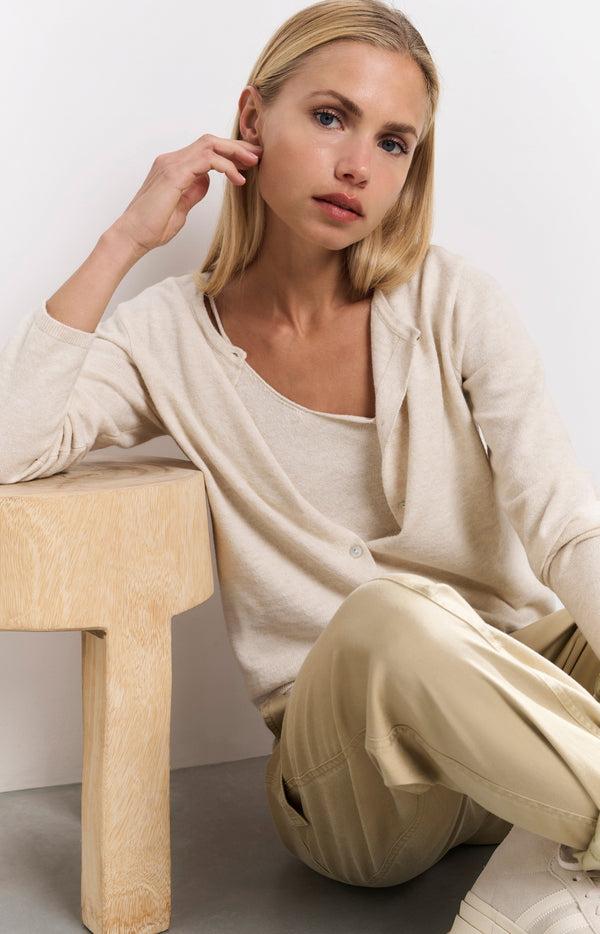 yaya Fijngebreid kort vest met bijpassende top Nature Melange