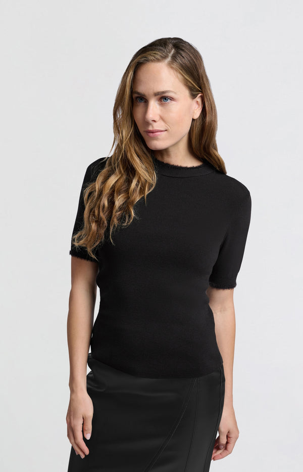 yaya Geribde top met korte mouwen en fluffy details Black