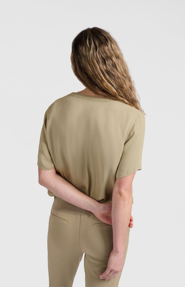 Yaya Geweven Polo Met Ribgebreide Tailleband Soft Green