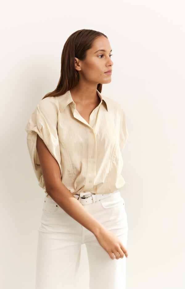 yaya Mouwloze blouse met elastische taille Summer Sand