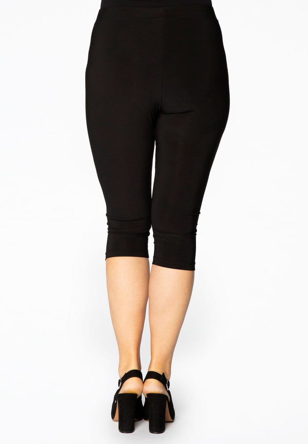 Yoek Capri Legging DOLCE - Zwart