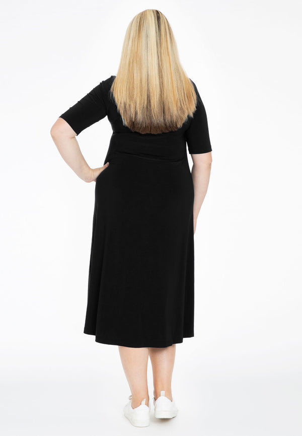 Yoek Maxi Jurk Wijd DOLCE - Zwart