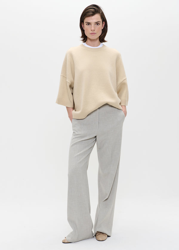 zenggi RELAXED FLARED PANTS | GREIGE