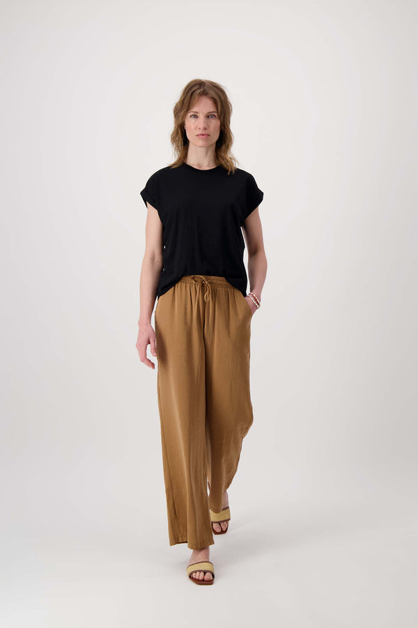 Zusss Jersey Top Opgerolde Mouw Zwart