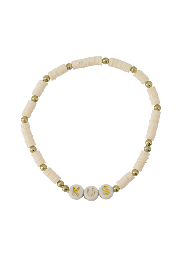 zusss kralenarmband met tekst kus off white