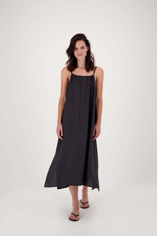 Zusss Lange Linnen Bandjes Jurk Zwart