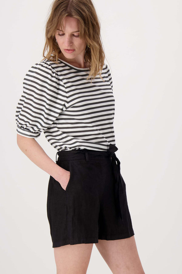 Zusss Linnen Short Met Strik Ceintuur Zwart